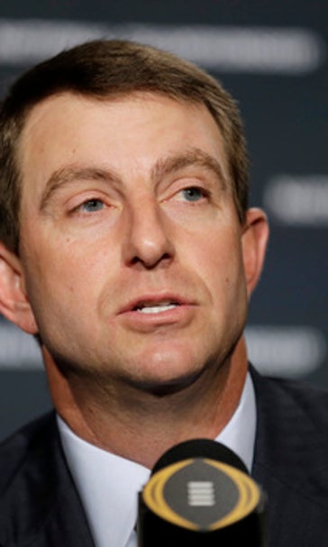 Swinney Style: Dabo leads top-ranked Clemson with a smile